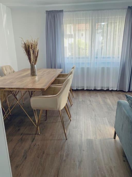 Moderne Und Stilvolle 3 Zimmer Wohnung Μπαϊρόιτ Εξωτερικό φωτογραφία