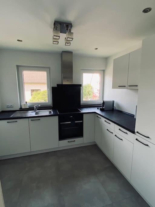 Moderne Und Stilvolle 3 Zimmer Wohnung Μπαϊρόιτ Εξωτερικό φωτογραφία
